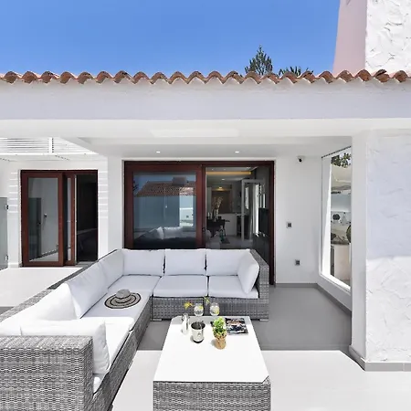 Playa Del Ingles Vista Luxury Retreat In Gran Canaria Private Heated Pool Garden Terrace Bbq Rooftop Solarium With Sea Views Prime,